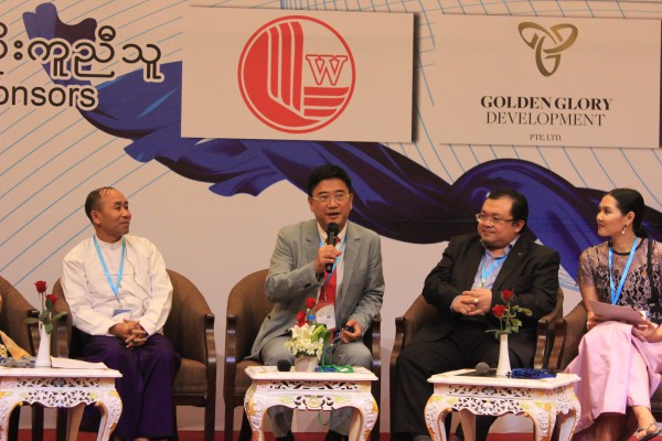 mr-garys-panel-discussion-2